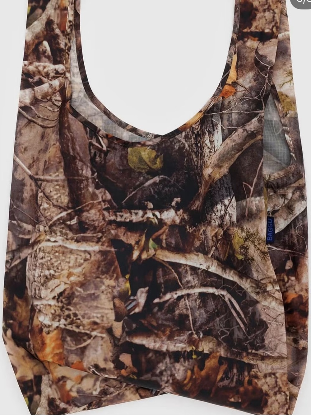 BAGGU Camo Print Tote in Brown and Green Accents
